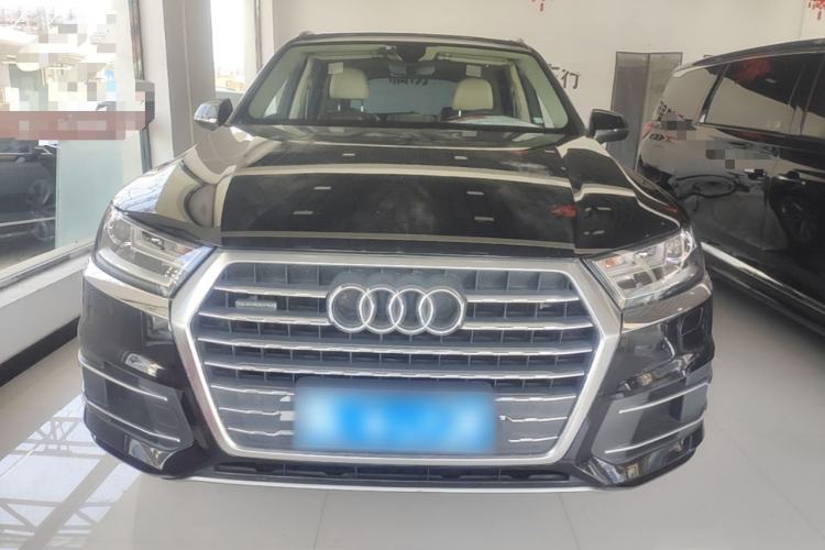 Used Audi Q7 2016 40 TFSI Comfort Model Front