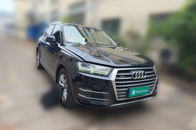 Used Audi Q7 2016 45 TFSI Technology Edition Front Right 45 Deg