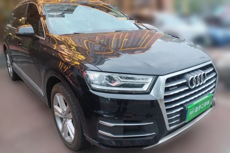 Used Audi Q7 2016 45 TFSI Technology Edition Front Right 45 Deg
