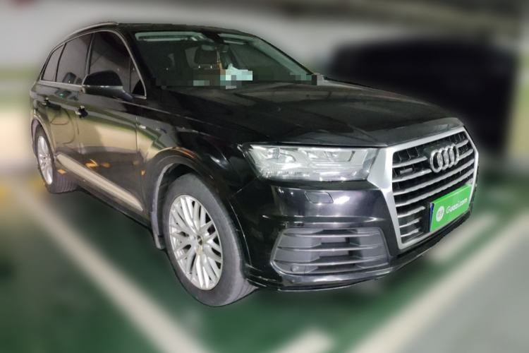 Used Audi Q7 2016 45 TFSI S line Sport Edition Front Right 45 Deg