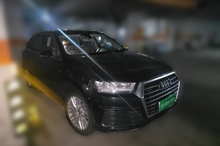 Used Audi Q7 2016 45 TFSI S line Sport Edition Front Right 45 Deg