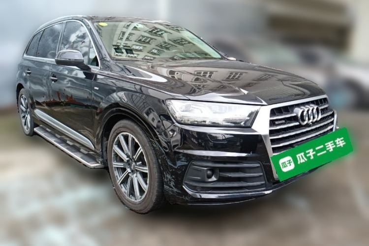 Used Audi Q7 2016 45 TFSI S line Prestige Edition Front Right 45 Deg