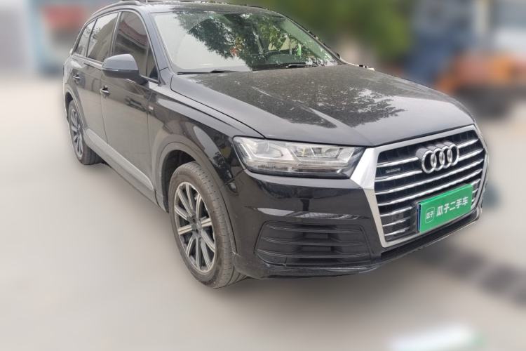 Used Audi Q7 2016 45 TFSI S line Sport Edition Front Right 45 Deg