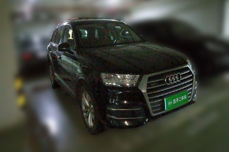 Used Audi Q7 2016 45 TFSI Technology Edition Front Right 45 Deg