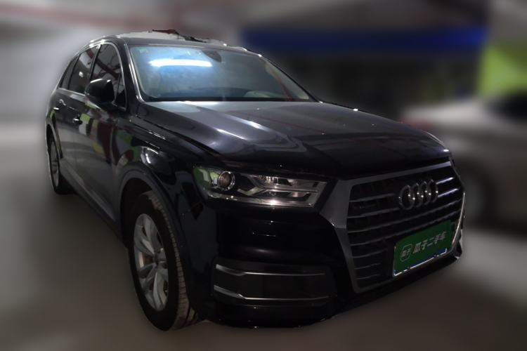 Used Audi Q7 2016 45 TFSI Technology Edition Front Right 45 Deg