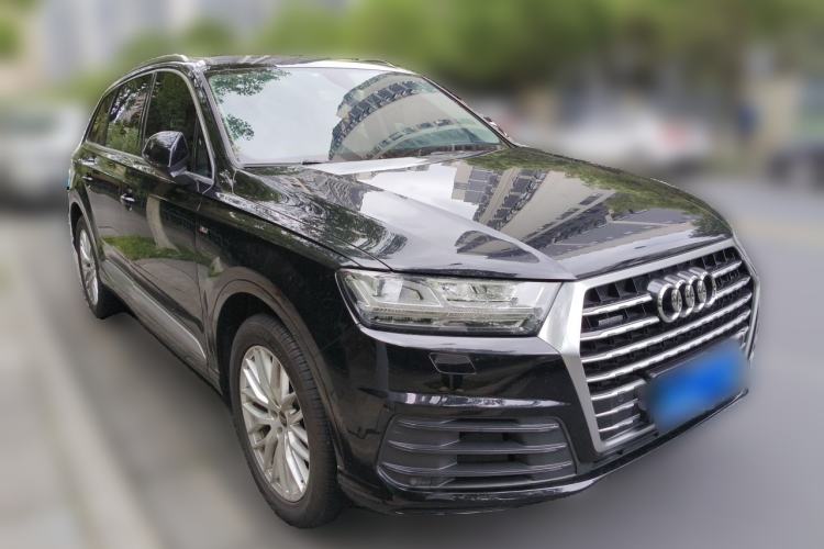 Used Audi Q7 2016 45 TFSI S line Sport Edition Front Right 45 Deg