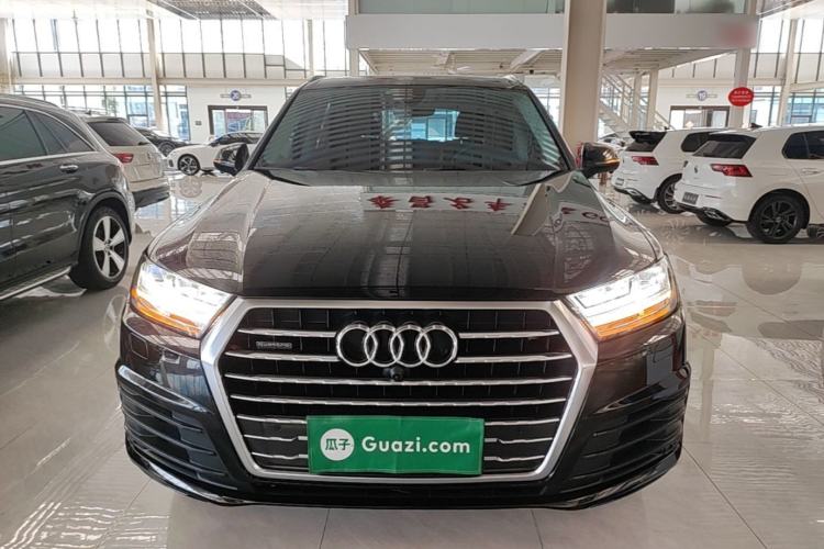 Used Audi Q7 2016 40 TFSI Comfort Model Front