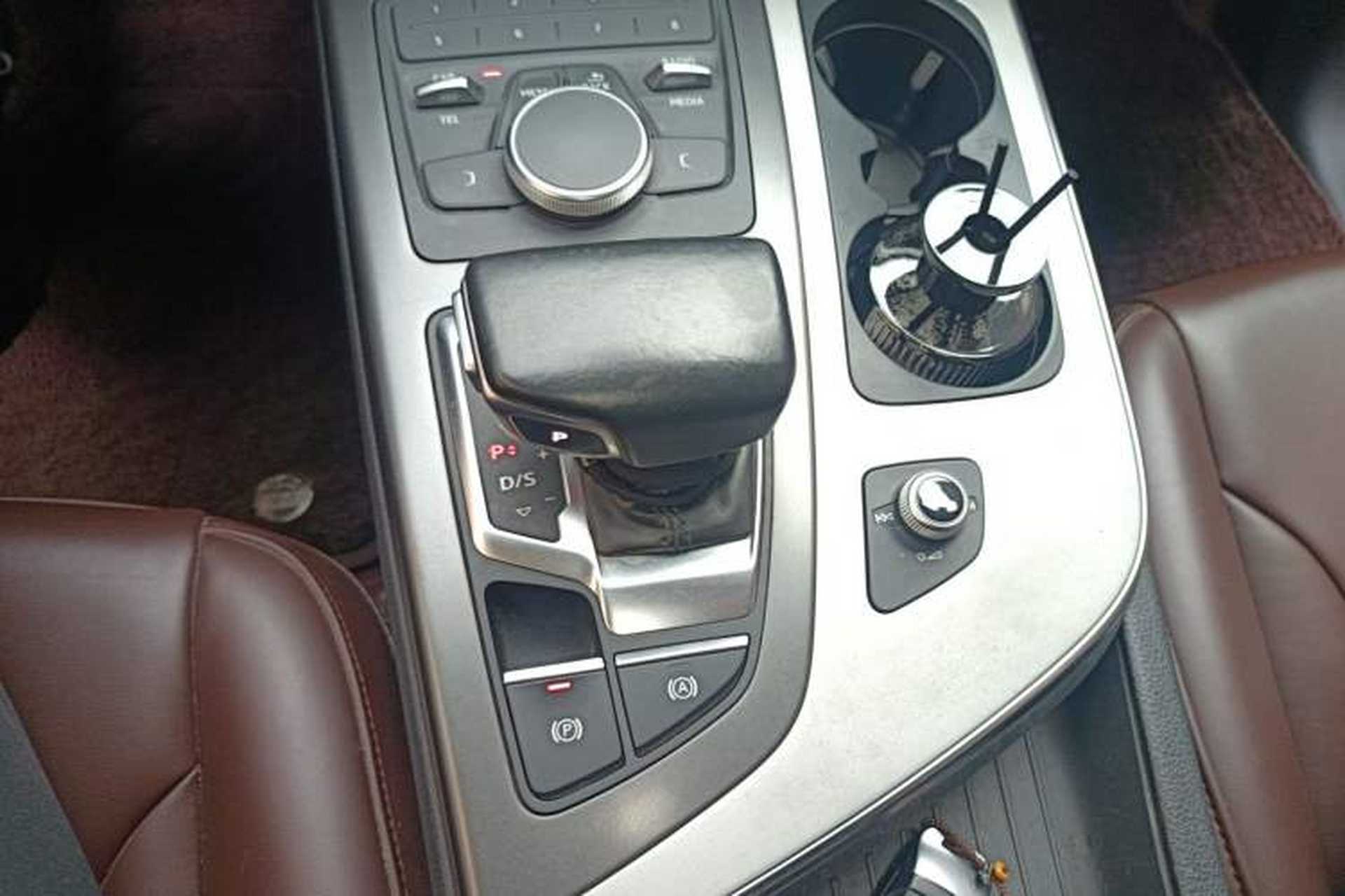 Used Audi Q7 2016 3.0 TFSI parallel import Gear Lever