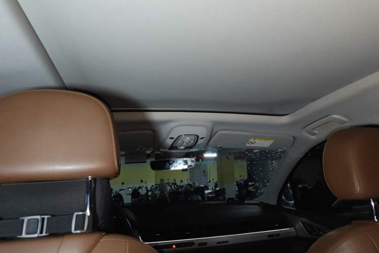 Used Audi Q7 2016 45 TFSI Technology Edition Headliner