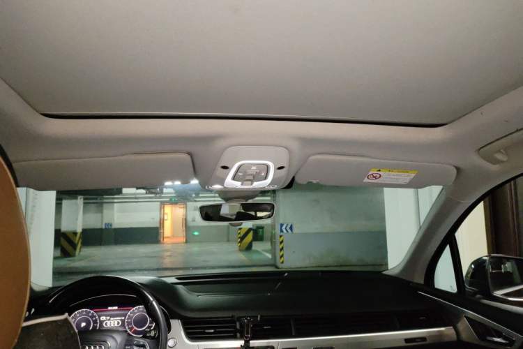 Used Audi Q7 2016 40 TFSI S line Sport Edition Headliner