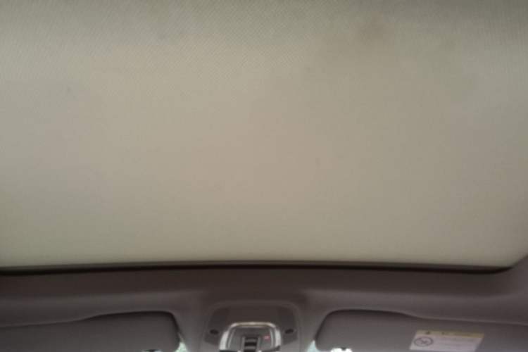 Used Audi Q7 2016 40 TFSI Comfort Model Headliner