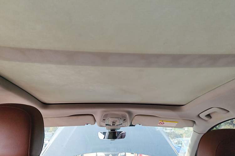 Used Audi Q7 2016 40 TFSI Comfort Model Headliner