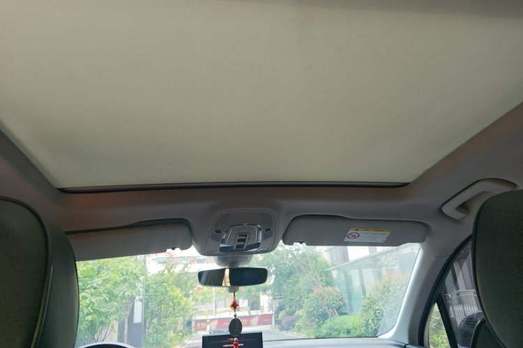 Used Audi Q7 2016 40 TFSI Comfort Model Headliner