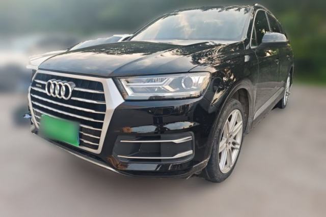 Used Audi Q7 2016 40 TFSI Comfort Model