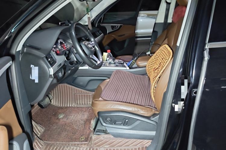 Used Audi Q7 2016 40 TFSI Comfort Model Left Front Seat