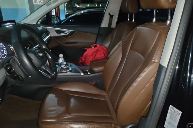 Used Audi Q7 2016 45 TFSI Technology Edition Left Front Seat