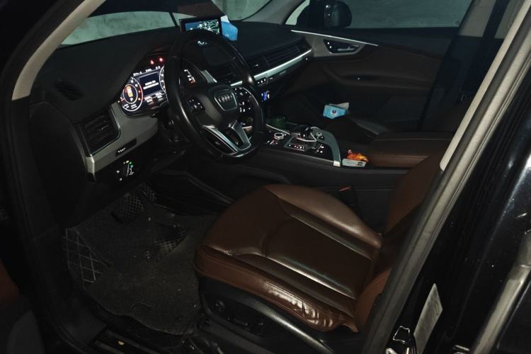 Used Audi Q7 2016 45 TFSI Technology Edition Left Front Seat
