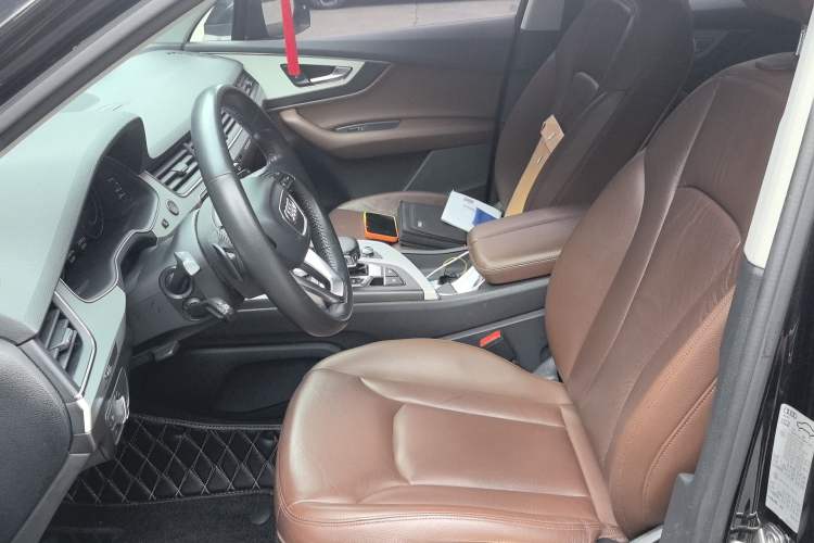 Used Audi Q7 2016 40 TFSI S line Sport Edition Left Front Seat
