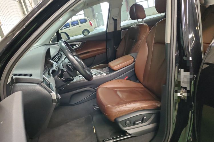 Used Audi Q7 2016 40 TFSI Comfort Model Left Front Seat