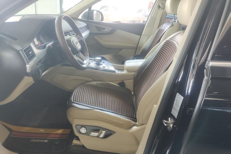 Used Audi Q7 2016 40 TFSI Comfort Model Left Front Seat