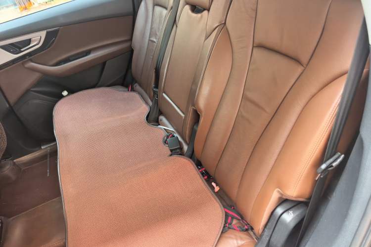 Used Audi Q7 2016 40 TFSI Comfort Model Left Rear Seat