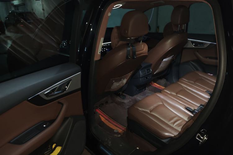 Used Audi Q7 2016 45 TFSI Technology Edition Left Rear Seat