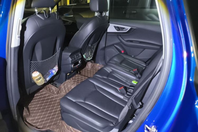 Used Audi Q7 2016 45 TFSI Technology Edition Left Rear Seat