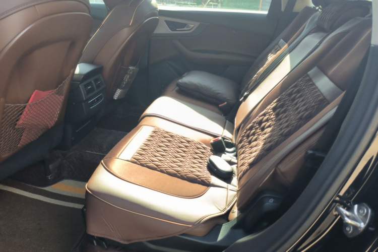 Used Audi Q7 2016 45 TFSI Technology Edition Left Rear Seat