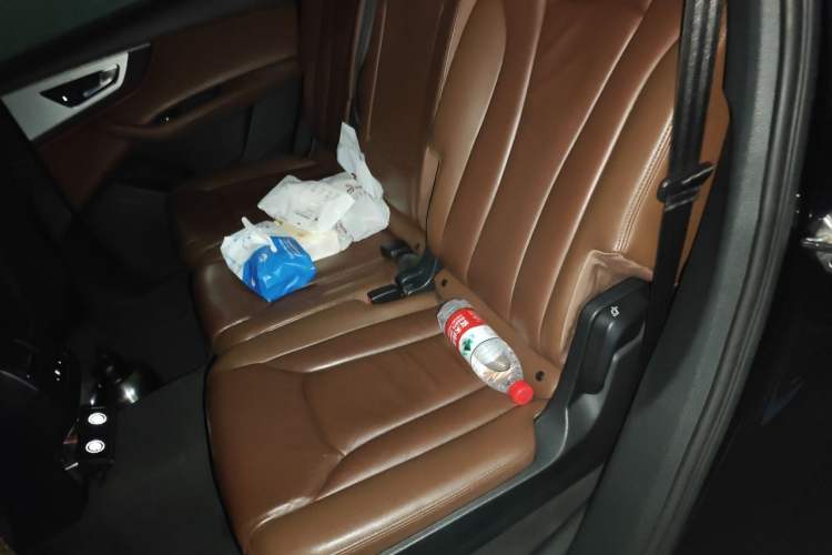 Used Audi Q7 2016 40 TFSI Comfort Model Left Rear Seat