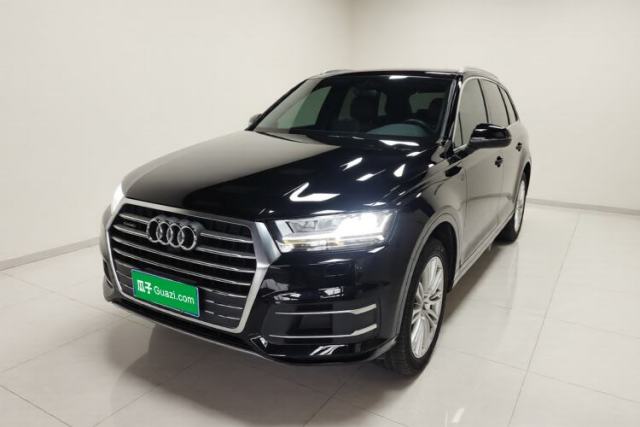 Ojetý Audi Q7 2016 3.0 TFSI 7 seats parallel import