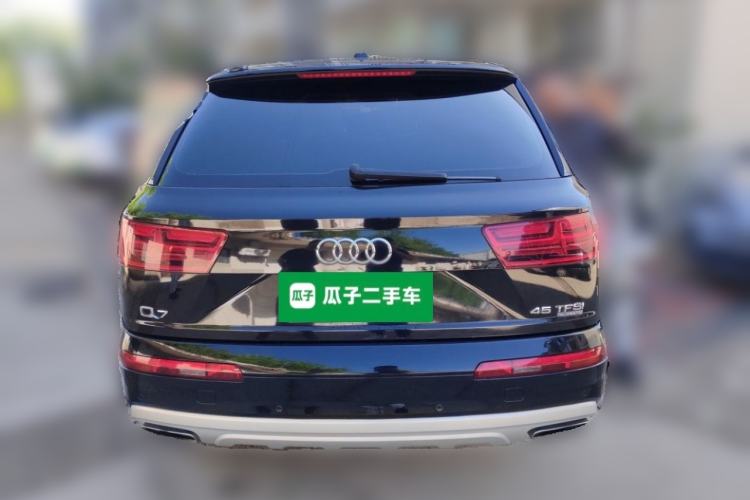 Used Audi Q7 2016 40 TFSI Comfort Model Rear