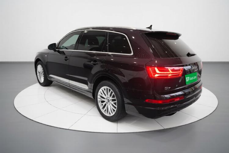 Used Audi Q7 2016 45 TFSI Technology Edition Rear Left 45 Deg