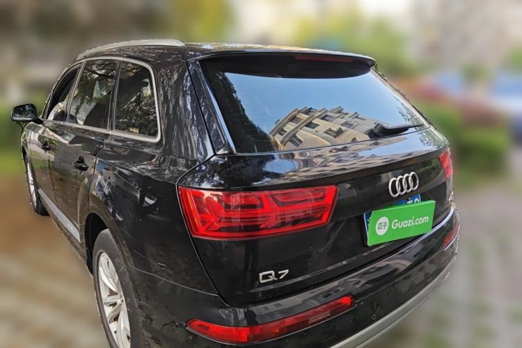 Used Audi Q7 2016 45 TFSI Technology Edition Rear Left 45 Deg