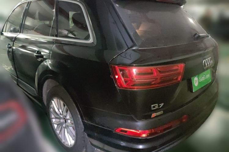 Used Audi Q7 2016 45 TFSI S line Sport Edition Rear Left 45 Deg