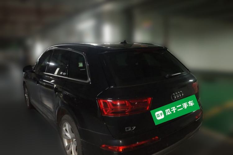 Used Audi Q7 2016 45 TFSI Technology Edition Rear Left 45 Deg