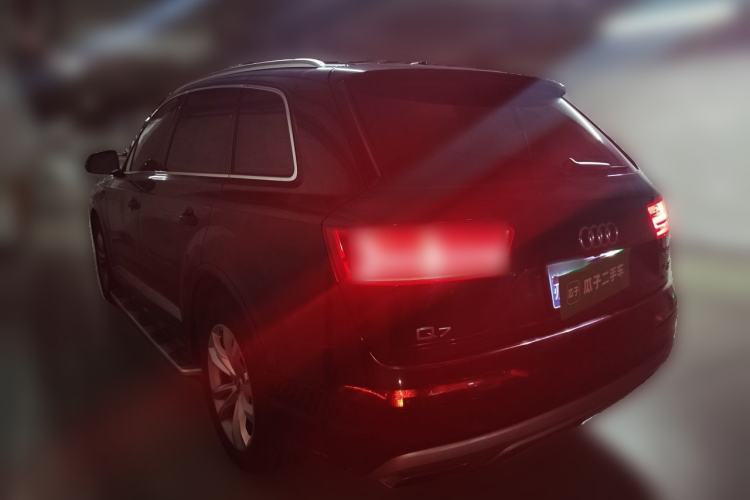Used Audi Q7 2016 45 TFSI Technology Edition Rear Left 45 Deg