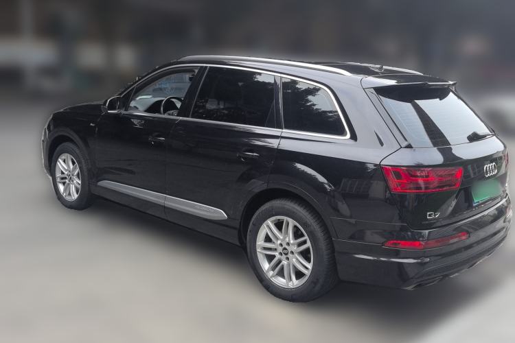 Used Audi Q7 2016 40 TFSI S line Sport Edition Rear Left 45 Deg