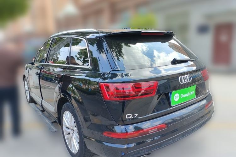 Used Audi Q7 2016 45 TFSI Technology Edition Rear Left 45 Deg