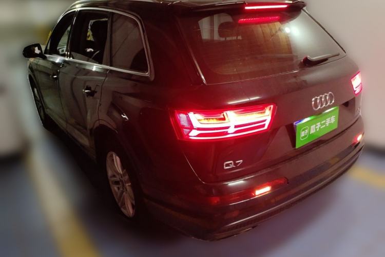 Used Audi Q7 2016 40 TFSI S line Sport Edition Rear Left 45 Deg