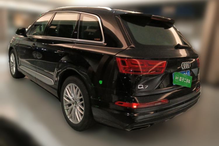 Used Audi Q7 2016 45 TFSI Technology Edition Rear Left 45 Deg