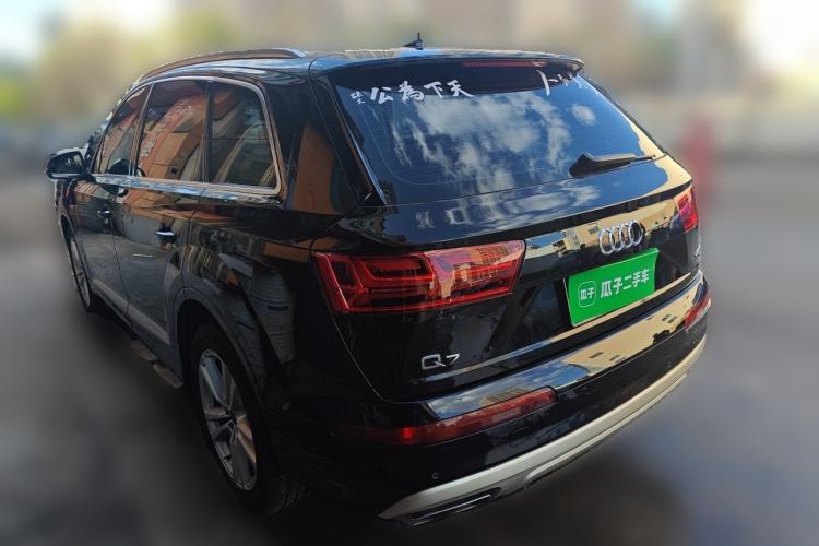 Used Audi Q7 2016 45 TFSI Technology Edition Rear Left 45 Deg