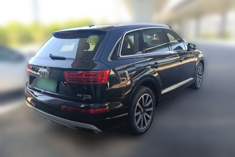 Used Audi Q7 2016 45 TFSI Technology Edition Rear Right 45 Deg