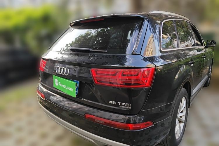 Used Audi Q7 2016 45 TFSI Technology Edition Rear Right 45 Deg