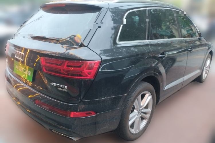 Used Audi Q7 2016 45 TFSI Technology Edition Rear Right 45 Deg