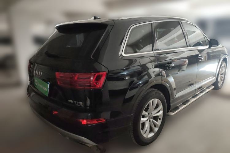 Used Audi Q7 2016 45 TFSI Technology Edition Rear Right 45 Deg