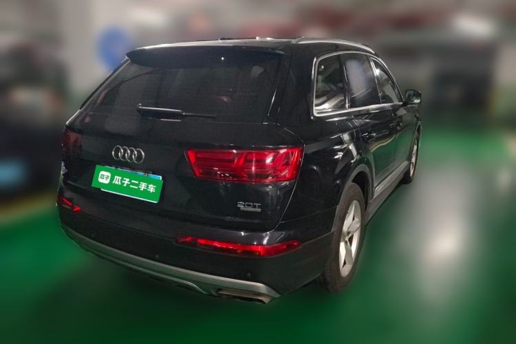 Used Audi Q7  Rear Right 45 Deg