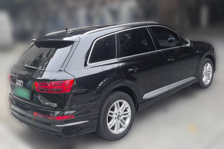 Used Audi Q7 2016 40 TFSI S line Sport Edition Rear Right 45 Deg