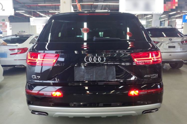 Used Audi Q7 2016 45 TFSI Technology Edition Rear