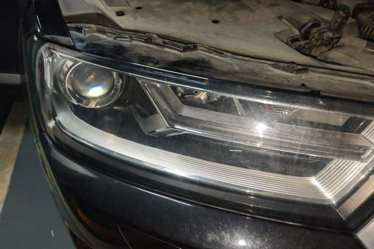 Used Audi Q7 2016 45 TFSI Technology Edition Right Front Headlight