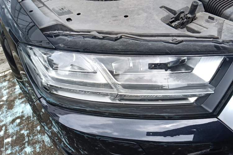 Used Audi Q7 2016 45 TFSI S line Prestige Edition Right Front Headlight